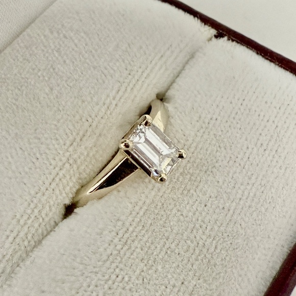 Half Carat Emerald Cut Natural Diamond Engagement 14 k Gold Ring - Picture 3 of 6